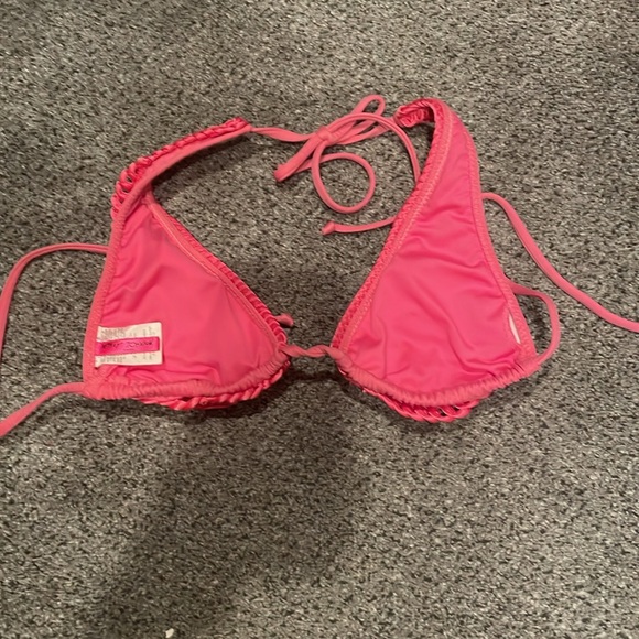 Betsy Johnson swim bikini top coral pink size small braided lace triangle knit - Picture 4 of 6